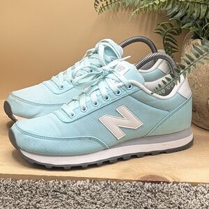 New Balance 501 Mint Women's Size 8 Running Walking Shoes  Casual Comfort